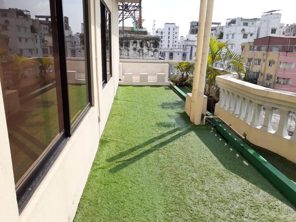 อะเมซอน ลิลลี เรสซิเดนซ์ Hotel ธากา ภายนอก รูปภาพ