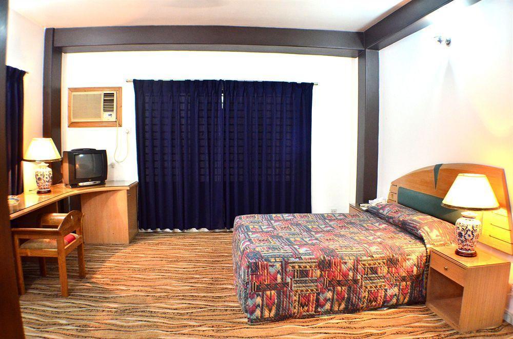 อะเมซอน ลิลลี เรสซิเดนซ์ Hotel ธากา ภายนอก รูปภาพ