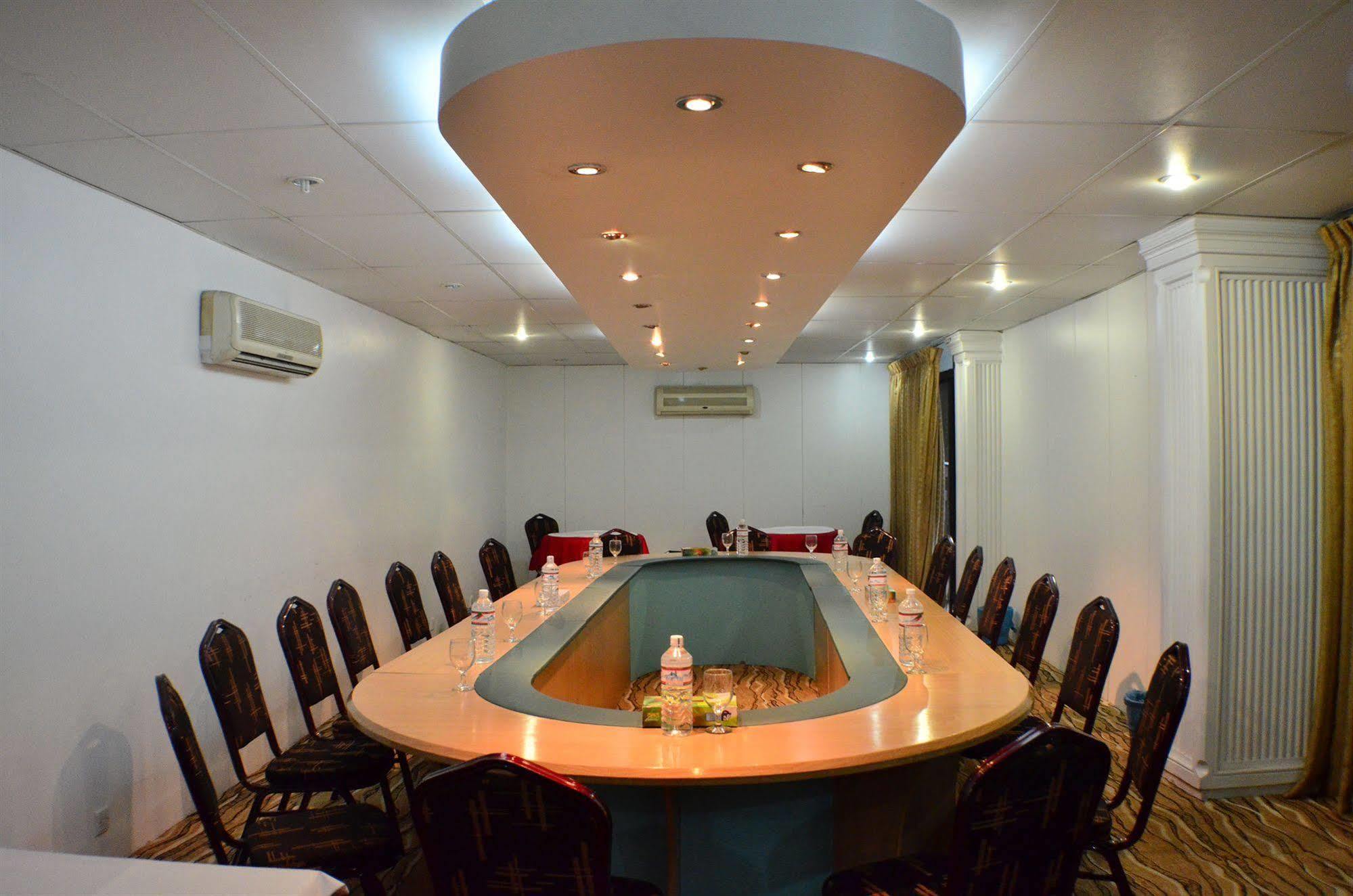 อะเมซอน ลิลลี เรสซิเดนซ์ Hotel ธากา ภายนอก รูปภาพ
