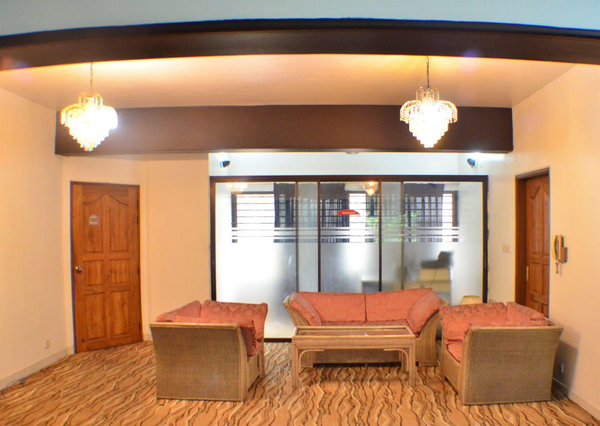 อะเมซอน ลิลลี เรสซิเดนซ์ Hotel ธากา ภายนอก รูปภาพ